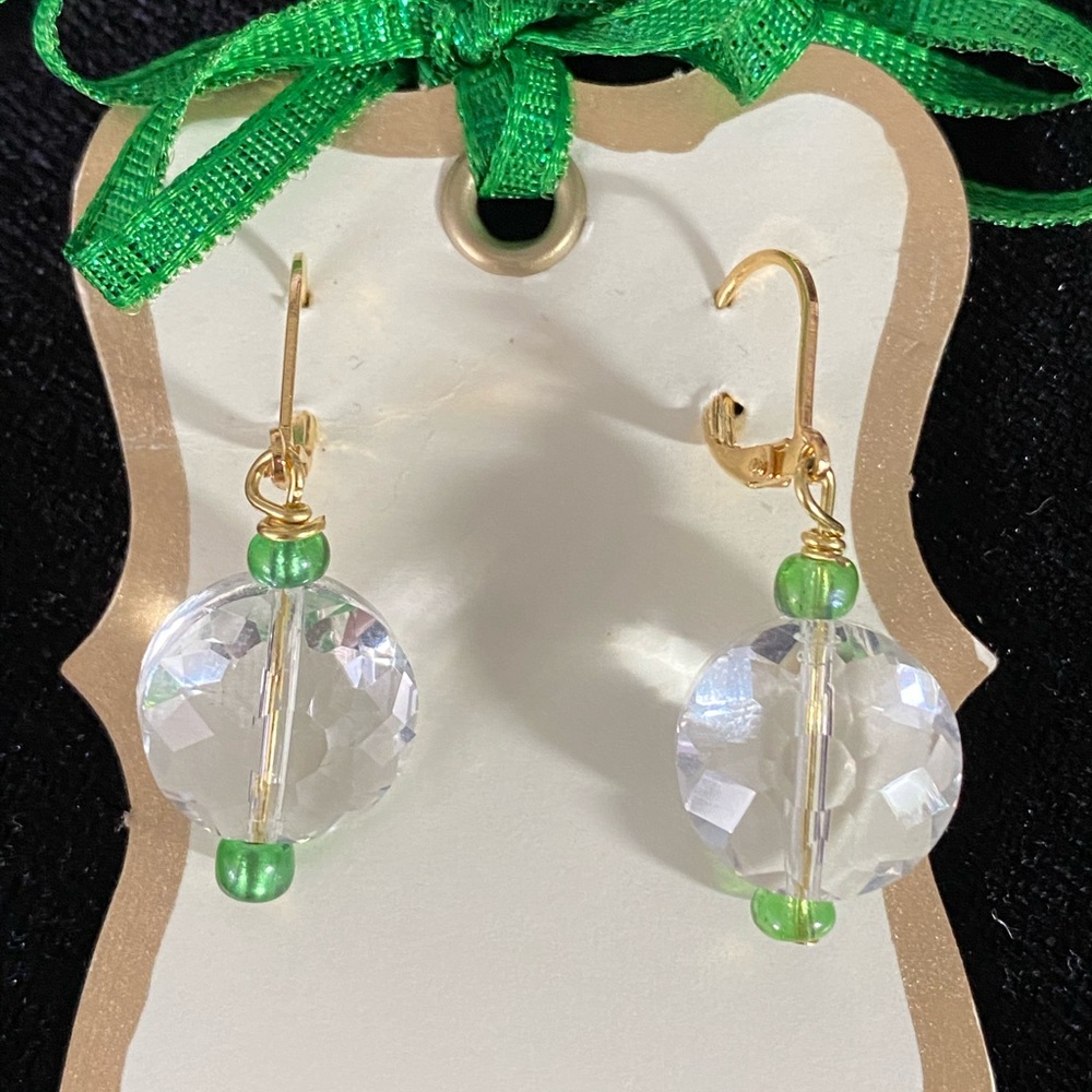 ꨄ 𝑅𝑜𝑚𝑎𝑛𝑡𝑖𝑐 𝐺𝑙𝑎𝑠𝑠 𝐸𝑎𝑟𝑟𝑖𝑛𝑔𝑠 ꨄ